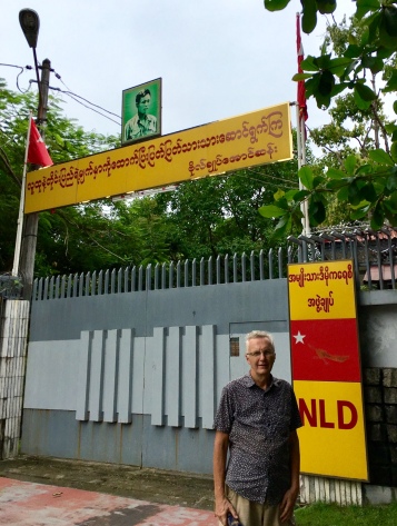Aung San Suu Kyi house now opened and office of NLD in Rangoon